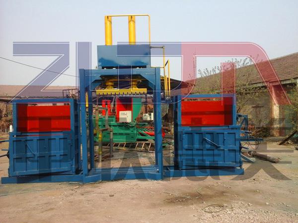 臥式半自動(dòng)廢紙打包機(jī)